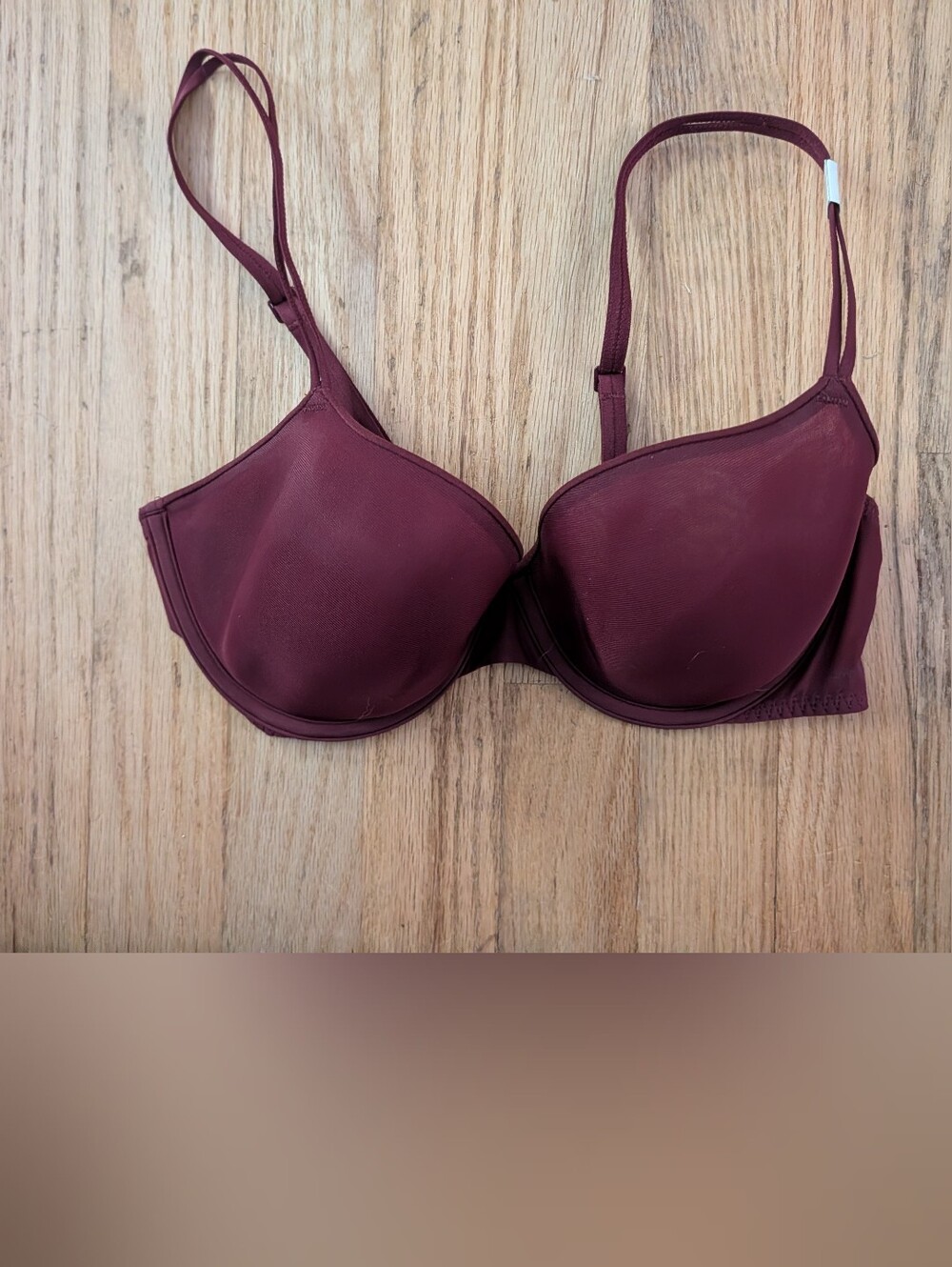 Calvin Klein Burgundy Plunge T-Shirt Bra 36B | Lightly Lined Molded Cups